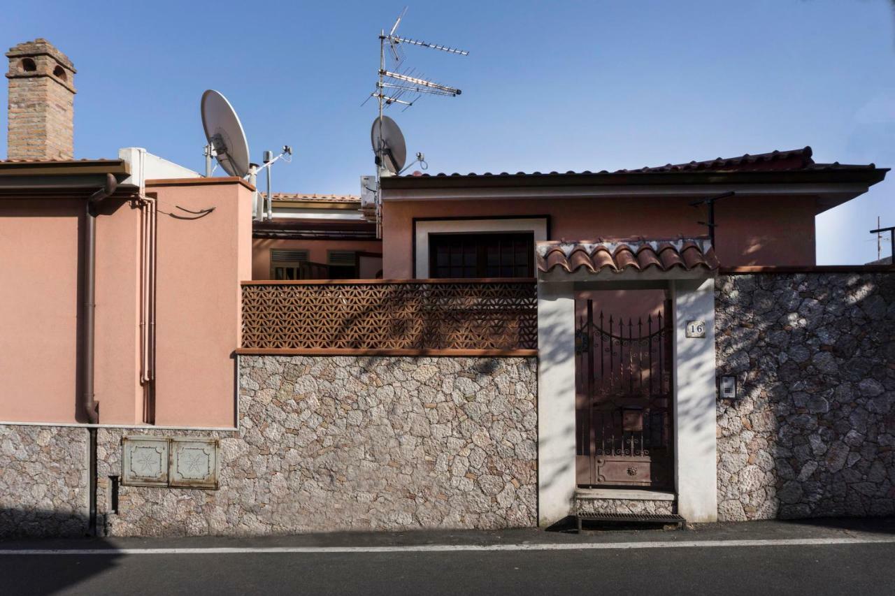 Casa Guardavaglia Lägenhet Taormina Exteriör bild